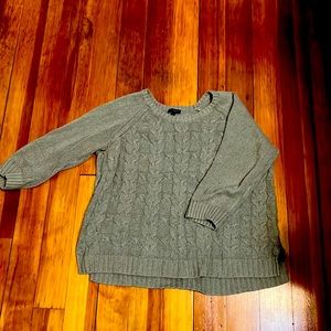 Talbots Olive green 3/4 length sleeve sweater Medium